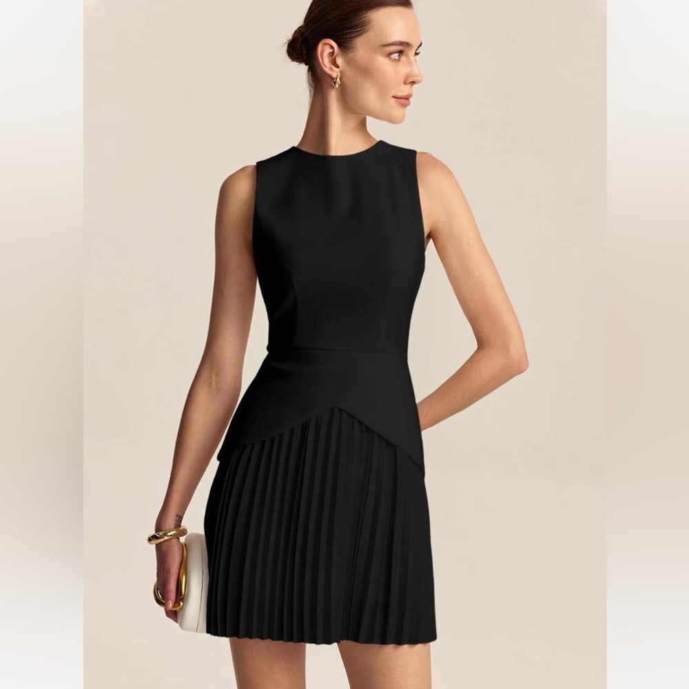 Commense Pleated Hem Mini Dress